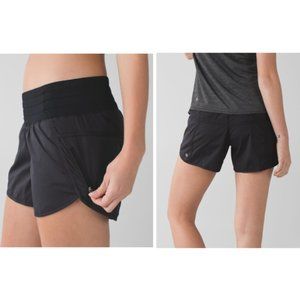 Lululemon Tracker Short II *2-way Stretch in Black